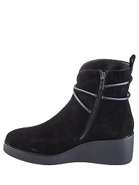 JE286-011 Ботинки